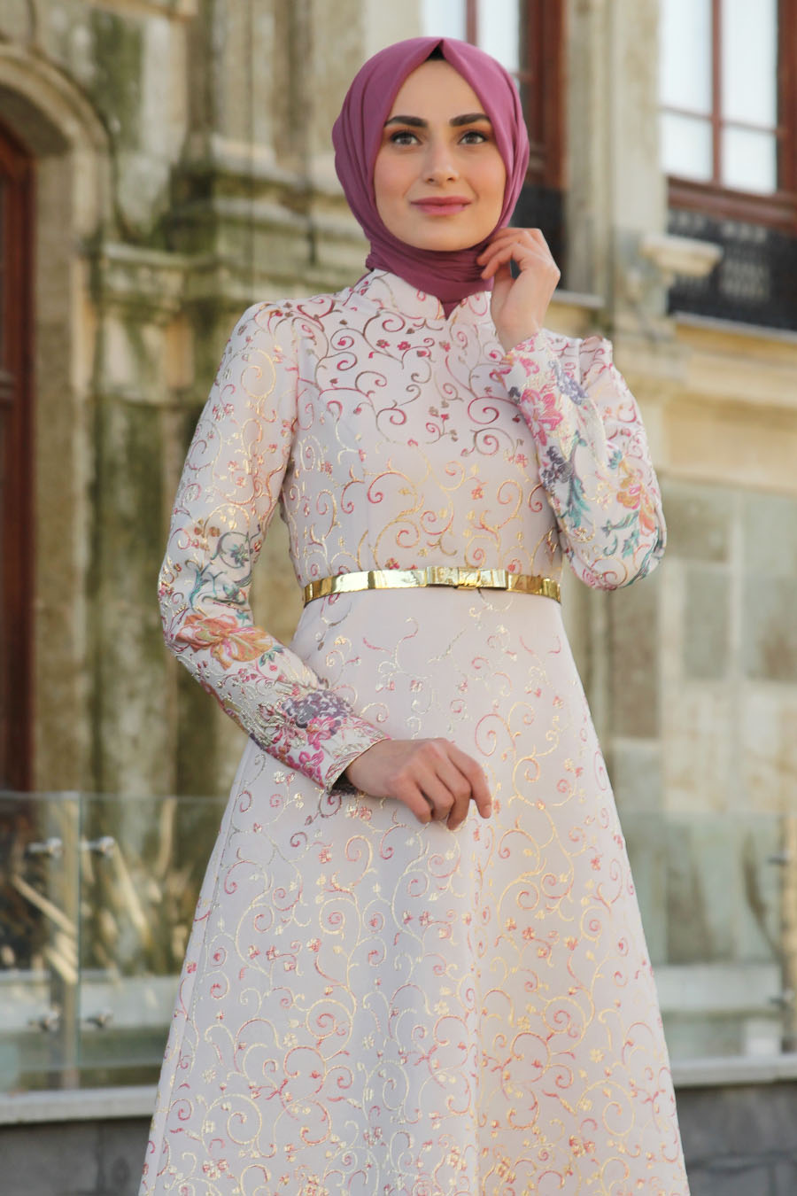 PATTERNED ECRU EVENING DRESS